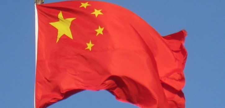 china_fahne-1024x512-725x350-1